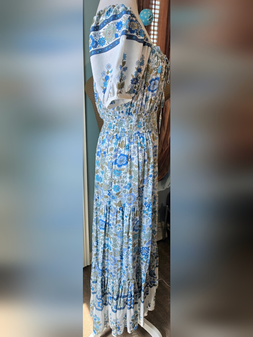 By The River Floral Maxi Dress Womens L Blue White Smocked Waist Puff Sleeves Bo - Picture 5 of 13